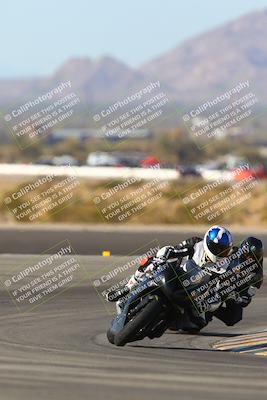 media/Jan-13-2024-SoCal Trackdays (Sat) [[9c032fe5aa]]/Turn 11 (1030am)/